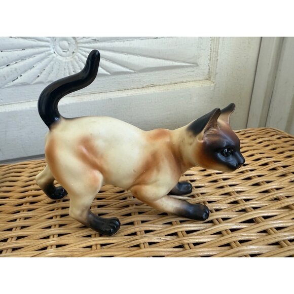 Vintage MCM Lefton Siamese Cat figurine Pouncing Playful - Picture 5 of 11